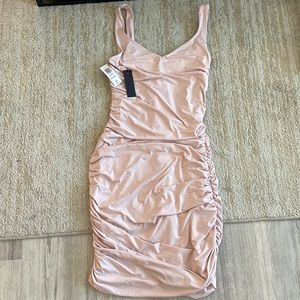 Aritzia Ten by Babaton size M. Sparkle dress, rose quartz. Brand new.